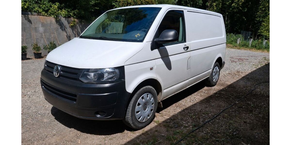 VW T5 Transporter 232.000 km 10.700 &euro; Billigheim 74842