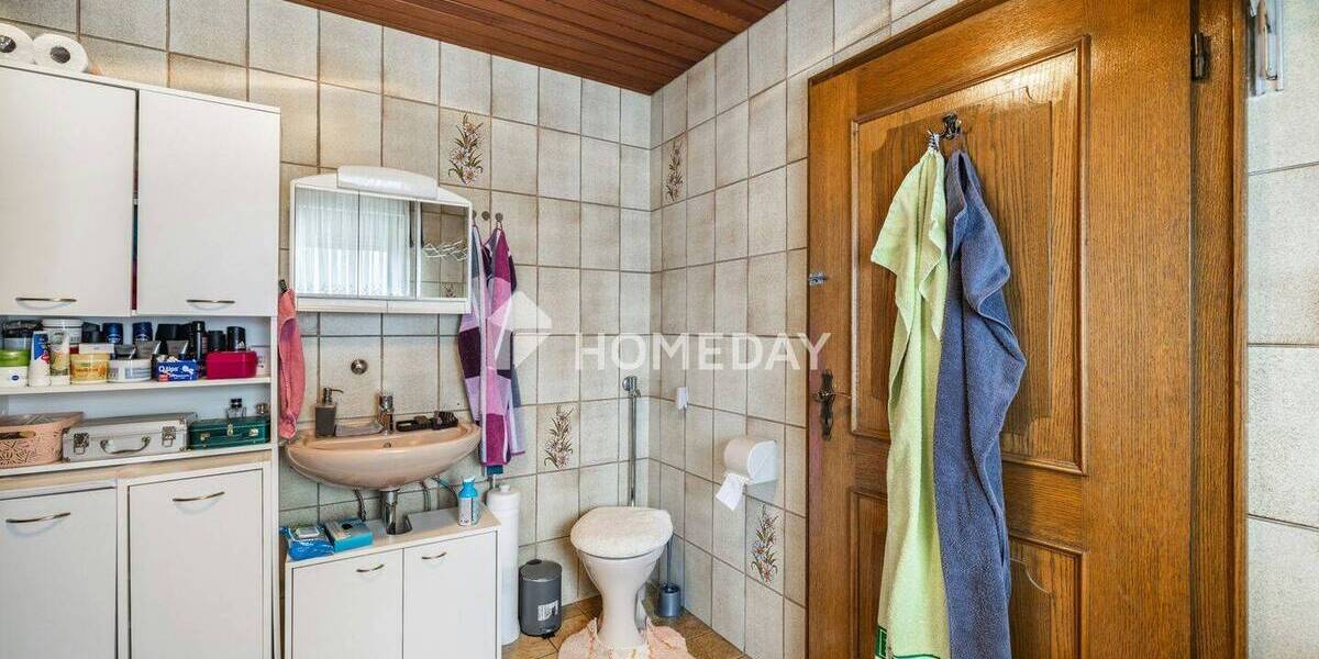 Mehrfamilienhaus, Wohnhaus Schwandorf Krondorf - 8 Zimmer, 191 m&sup2;, 309.000&euro; | Angebot:25677448