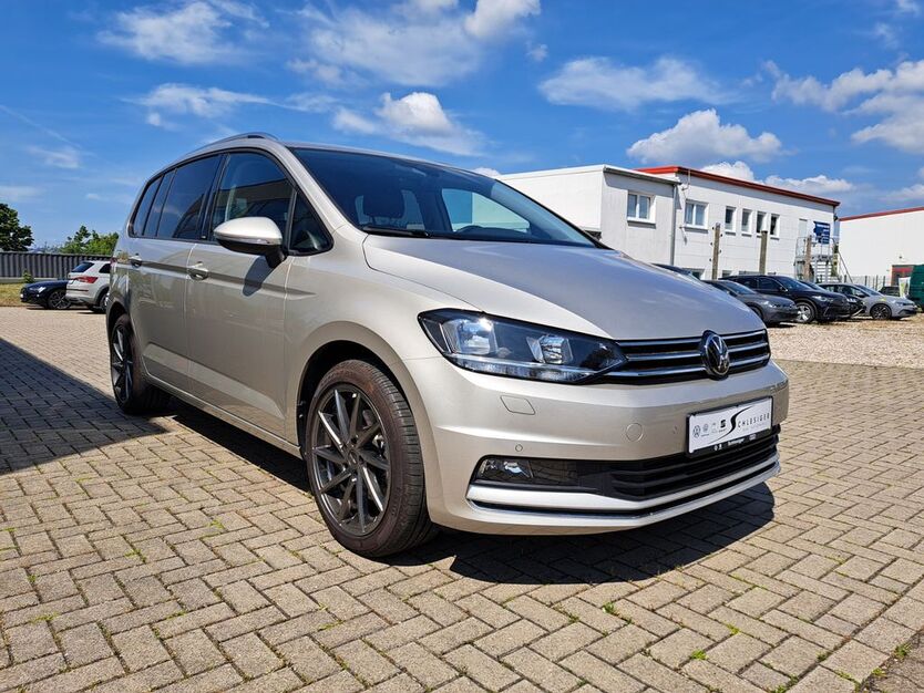 VW Touran 6.253 km 35.390 € Sangerhausen 06526