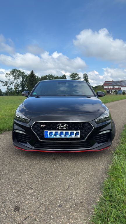 i30