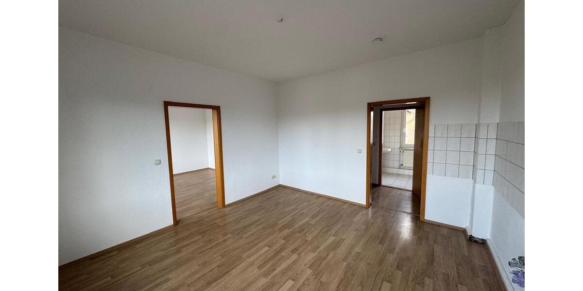 Etagenwohnung Apolda - 1 Zimmer, 45 m&sup2;, 340&euro; | Angebot:26409318