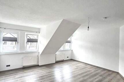 Wohnung Neuhaus am Rennweg Neuhaus - 2 Zimmer, 80 m&sup2;, 88.500&euro; | Angebot:23060451