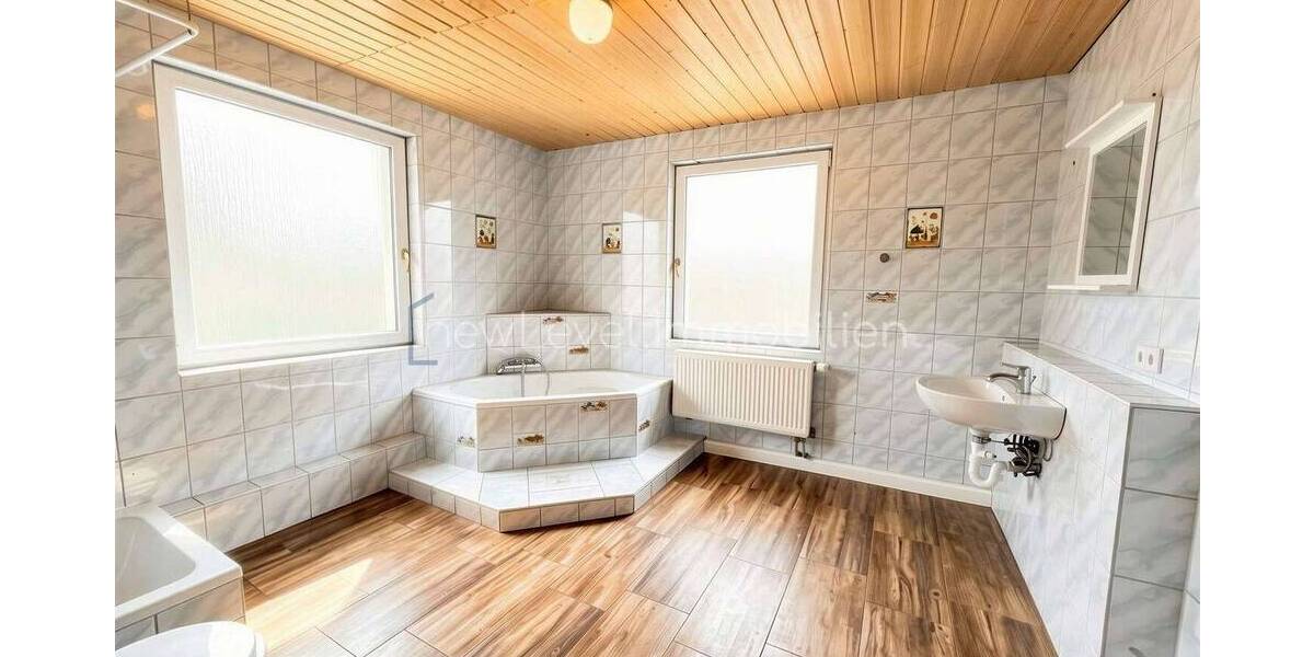 Mehrfamilienhaus, Wohnhaus Laichingen Suppingen - 1 Zimmer, 328 m&sup2;, 560.000&euro; | Angebot:26015627