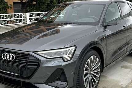 Audi e-tron 48.460 km 41.900 € Ettlingen 76275