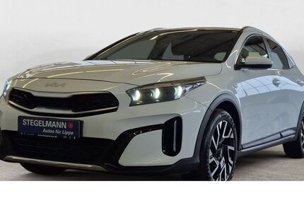 Kia XCeed 9.554 km 19.990 € Detmold 32756