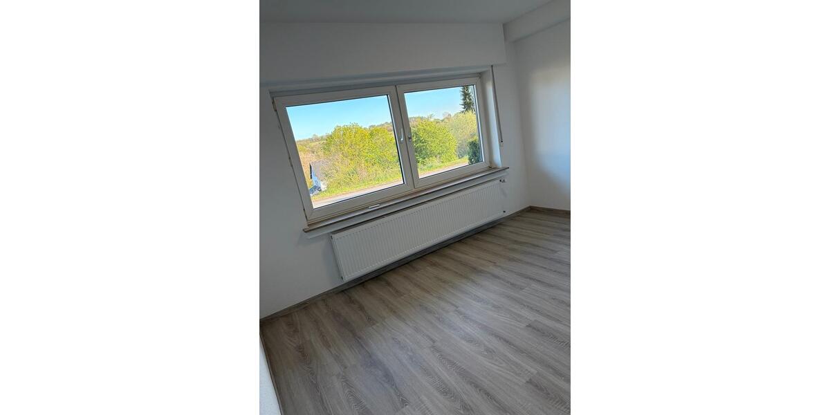 Erdgeschoßwohnung Jünkerath - 3 Zimmer, 80 m&sup2;, 650&euro; | Angebot:26317663