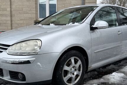 VW Golf 186.000 km 3.090 &euro; Lauda 97922