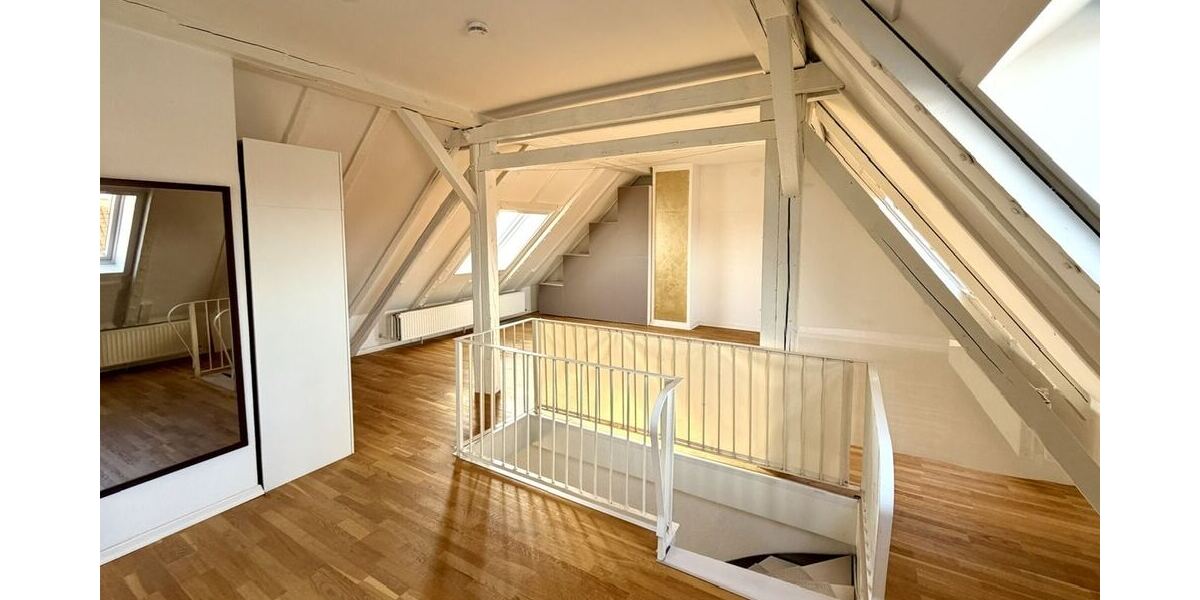 Über den Dächern der Stadt! - Dachgeschoßwohnung Hildesheim Ost | Angebot:27333696