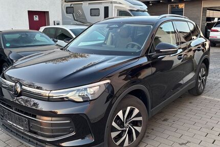 VW Tiguan 6.800 km 30.880 &euro; Volkach 97332