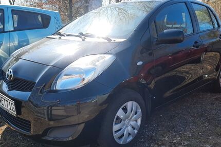 Toyota Yaris 134.700 km 3.999 € Köthen 06366