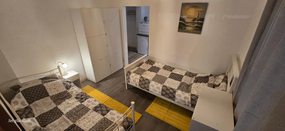 Etagenwohnung Sanitz - 1 Zimmer, 15 m&sup2;, 50&euro; | Angebot:25364657