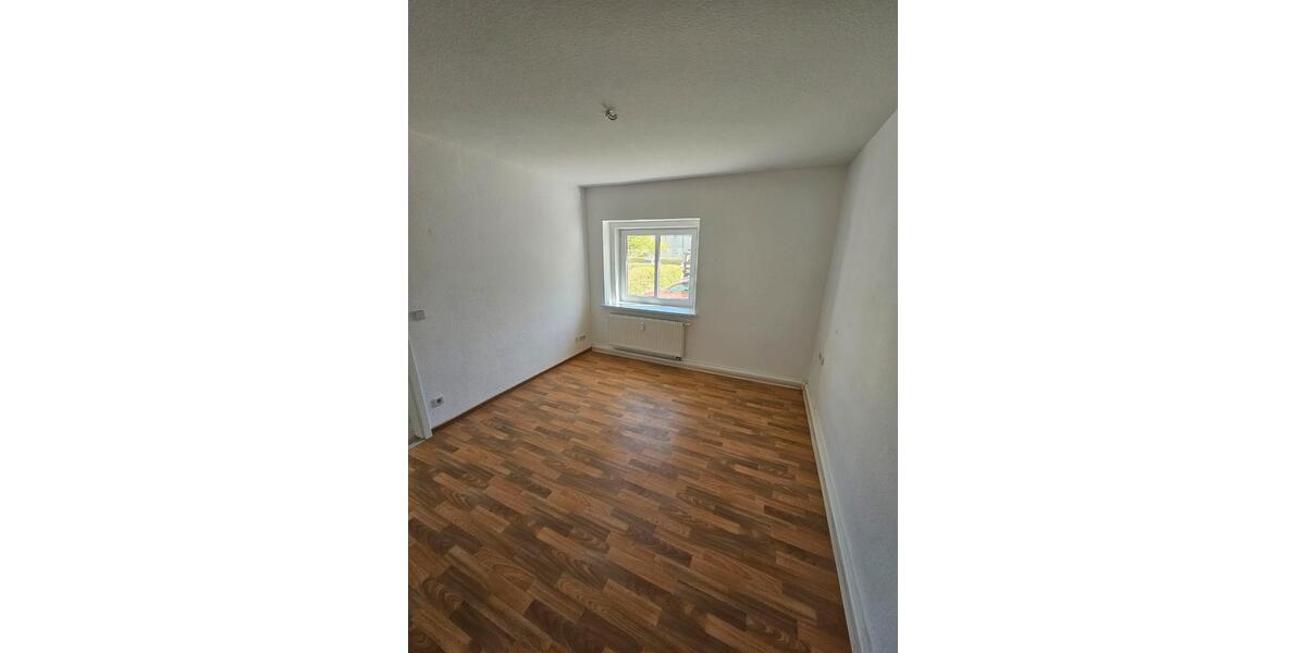Erdgeschoßwohnung Altenburg - 2 Zimmer, 62 m&sup2;, 370&euro; | Angebot:26380938