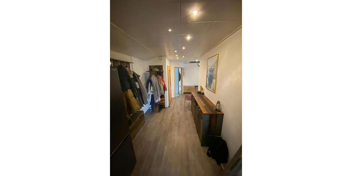 Etagenwohnung Bretten - 3 Zimmer, 85 m&sup2;, 900&euro; | Angebot:26674896