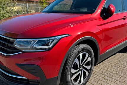 VW Tiguan 71.600 km 22.995 &euro; Kirchhain 35274
