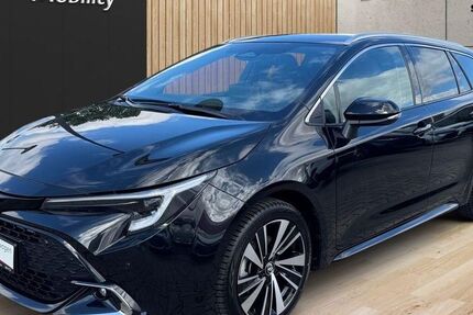 Toyota Corolla 10.066 km 26.390 &euro; Quakenbrück 49610