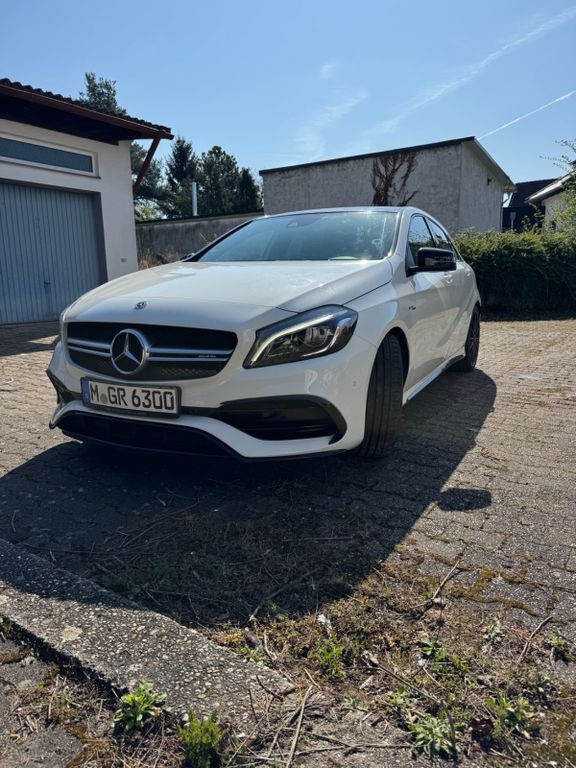 Mercedes-Benz A 45 AMG 120.000 km 27.400 € Edenkoben 67480