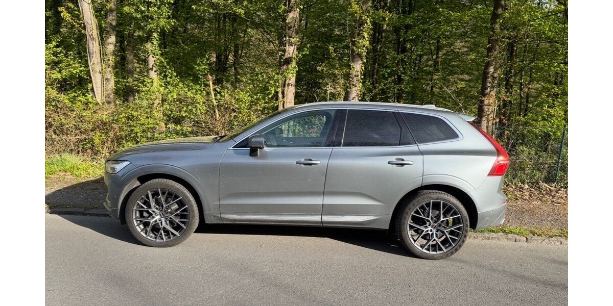 Volvo XC60 87.000 km 31.999 &euro; Solingen 42697
