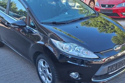 Ford Fiesta 97.717 km 5.690 &euro; Fehrbellin 16833