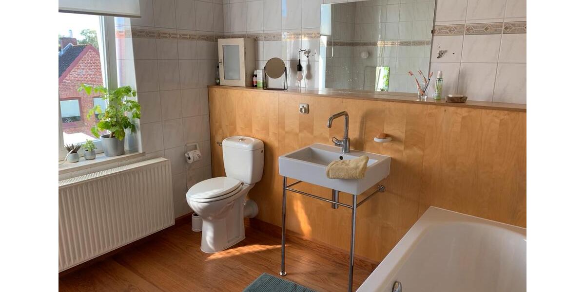 Einfamilienhaus Ratzeburg - 5 Zimmer, 128 m&sup2;, 1.600&euro; | Angebot:25219571