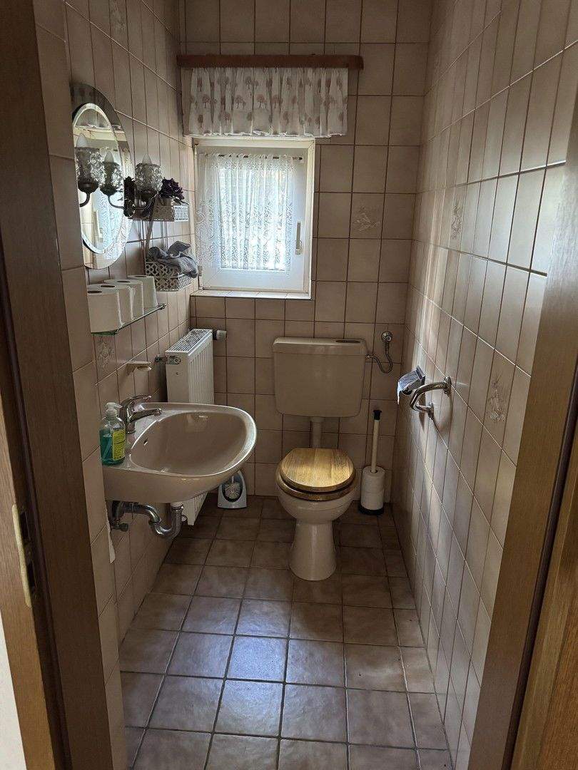 Alles was das Herz begehrt - Freistehendes Ein- Zweifamiliendomizil mit paradiesischem Garten 9 zimmer