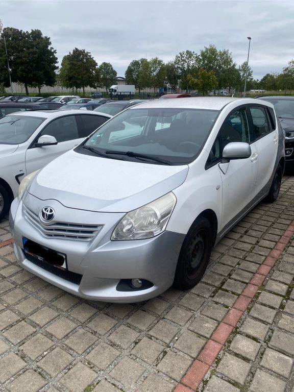 Toyota Verso 346.000 km 2.600 € Schwäbisch Hall 74523