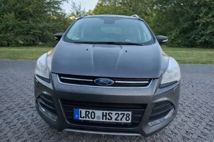 Ford Kuga 104.000 km 9.999 &euro; Krakow am See 18292
