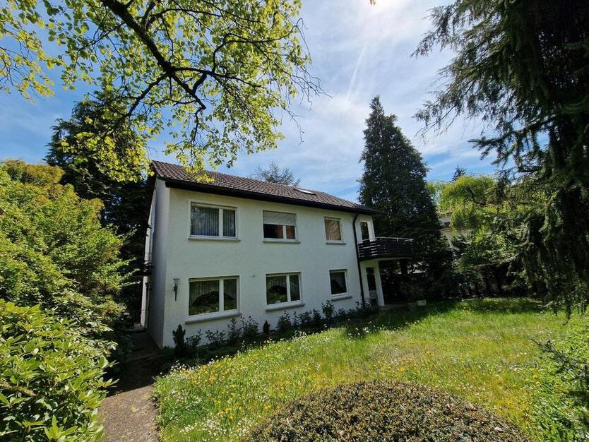 Großes, freistehendes EFH in Schorndofer Bestlage, provisionsfrei zimmer