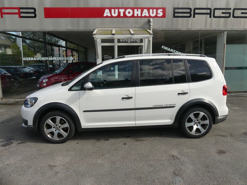 VW Touran 161.990 km 8.990 € Osnabrück 49084