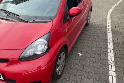Toyota Aygo (X) 51.000 km 4.900 &euro; Nümbrecht 51588