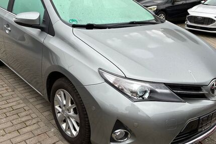 Toyota Auris 64.000 km 7.990 &euro; Marienwerder 16348
