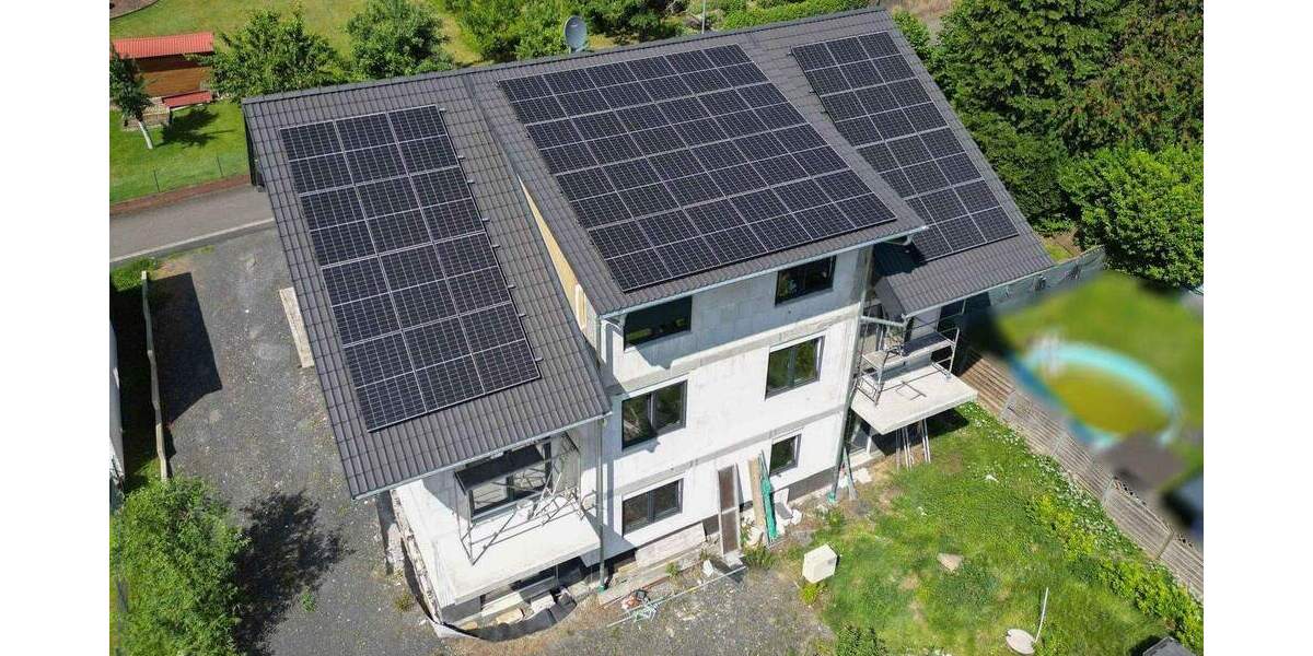 MFH mit 4 Einheiten und Top-Potenzial in Alleinlage zur flexiblen Nutzung 8 zimmer