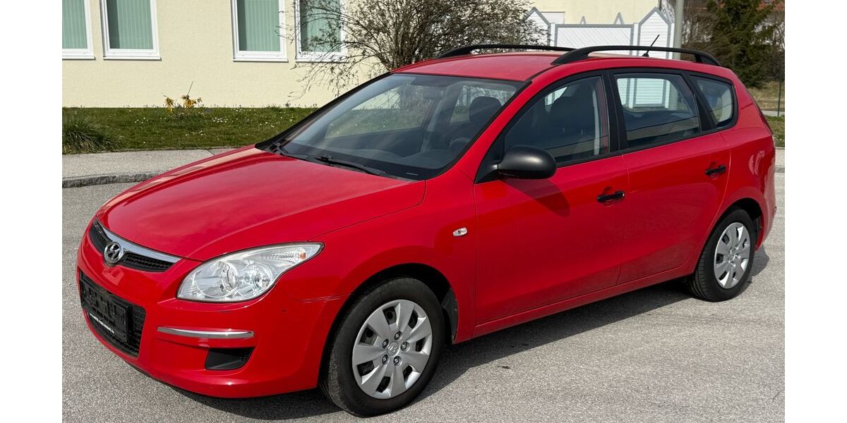 Hyundai i30 176.000 km 1.990 &euro; München 81479