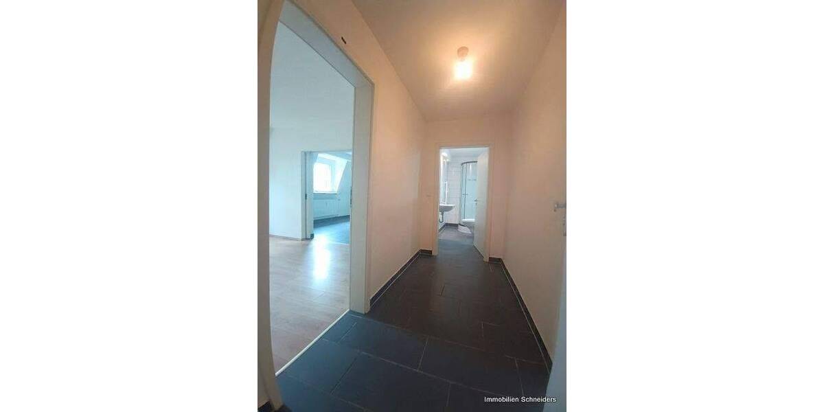 Etagenwohnung Duisburg Obermarxloh - 2 Zimmer, 50 m&sup2;, 400&euro; | Angebot:26815952
