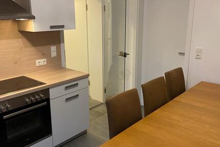 Wohnung Neutraubling - 1 Zimmer, 85 m&sup2;, 635&euro; | Angebot:24803939