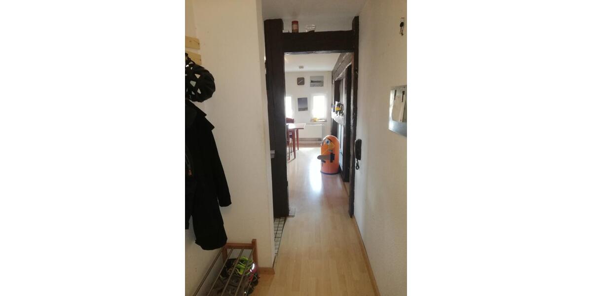 Dachgeschoßwohnung Kusterdingen - 5 Zimmer, 14 m&sup2;, 250&euro; | Angebot:25311185