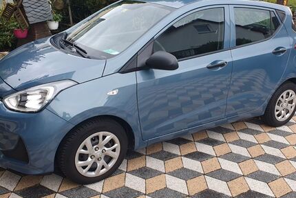 Hyundai i10 76.650 km 6.300 € Koblenz 56075