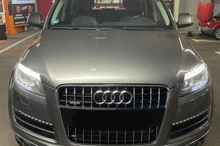 Audi Q7 242.000 km 15.000 &euro; Kiel 24103