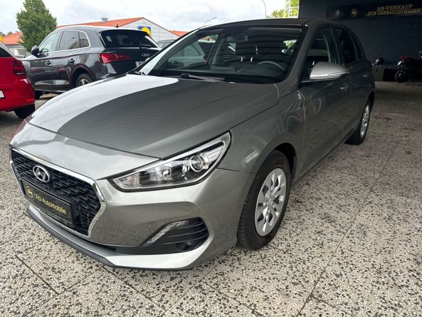 i30