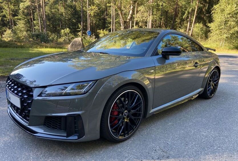 TT
