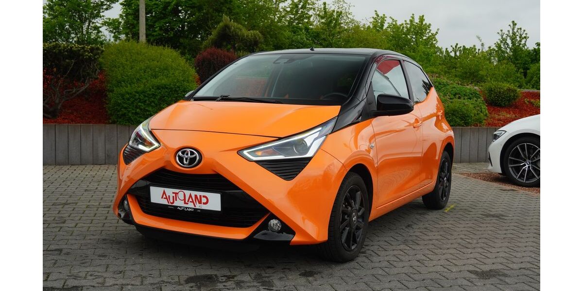 Toyota Aygo (X) 29.269 km 13.890 &euro; Leipzig 04209