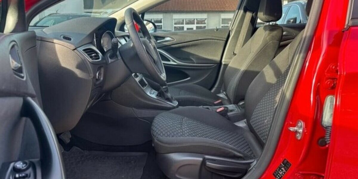 Opel Astra K Sports Tourer 1.6 CDTI Selection 160.000 km 4.500 &euro; Neckarsulm 74172