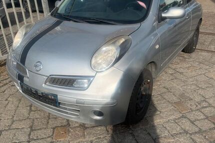 Nissan Micra 209.939 km 1.800 &euro; Hamburg 20539
