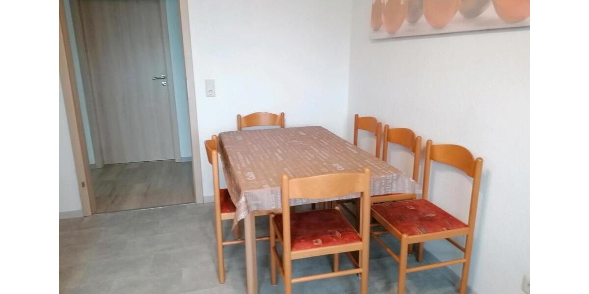 Dachgeschoßwohnung Rödental - 4 Zimmer, 85 m&sup2;, 155.000&euro; | Angebot:26961560