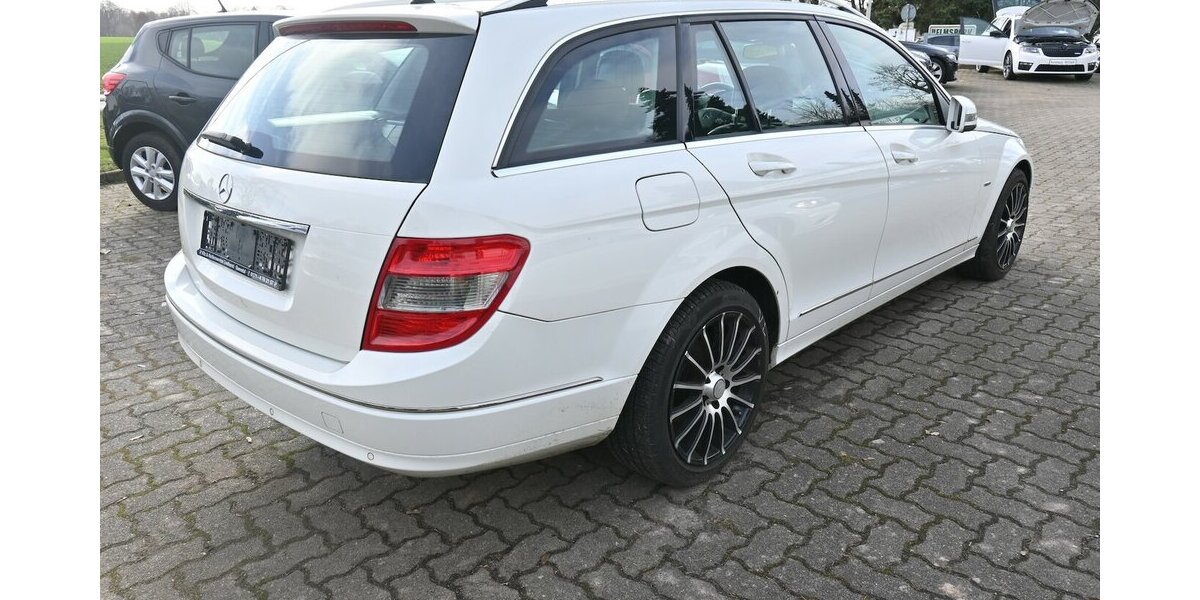 Mercedes-Benz C 180 T Kompr.BE *Avantgarde* Navi Leder 17Alus 190.000 km 5.600 &euro; Seevetal - Hittfeld 21218