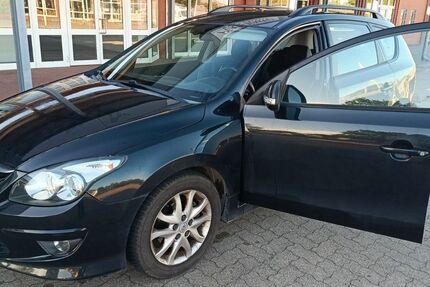 Hyundai i30 119.000 km 4.200 &euro; Osterholz-Scharmbeck 27711