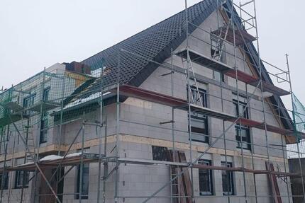 Haus Herford - 5.5 Zimmer, 143 m&sup2;, 1.770&euro; | Angebot:25342525