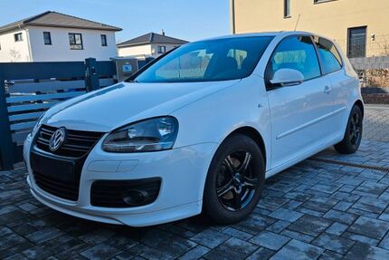 VW Golf 200.500 km 3.499 &euro; Groß Gaglow 03051
