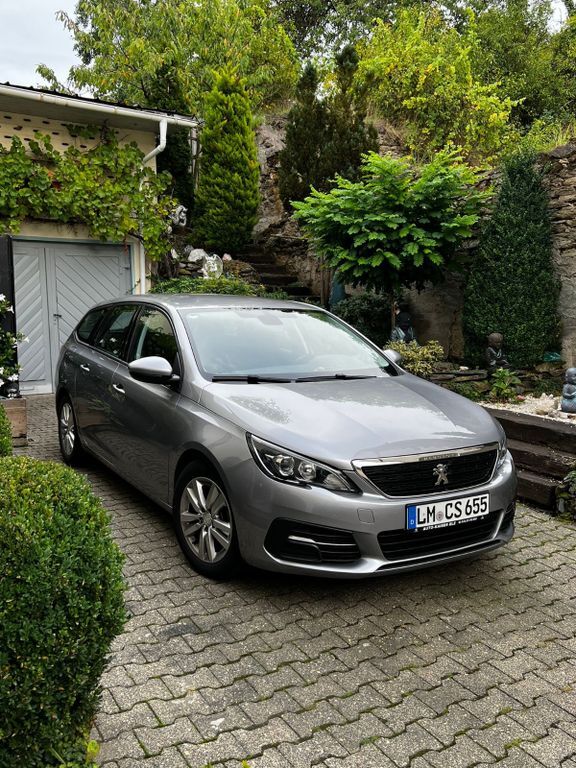 Peugeot 308 56.000 km 11.990 € Dornburg 65599