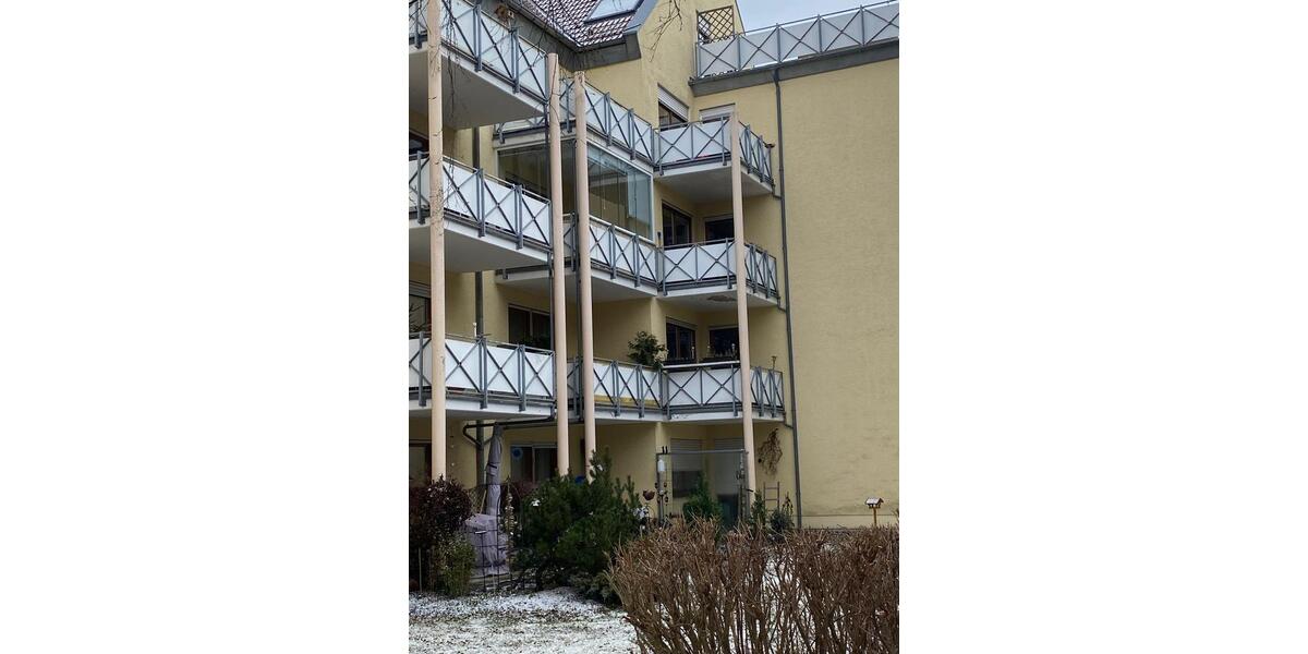 Etagenwohnung Freiberg - 2 Zimmer, 65 m&sup2;, 79.900&euro; | Angebot:26828051