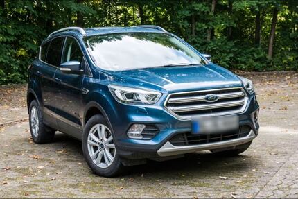 Ford Kuga 54.000 km 13.800 &euro; Kiel 24103